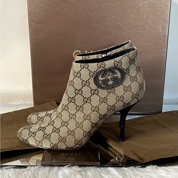 Gucci Beige Ebony Ankle Heeled Bootie - Picture 4 of 14